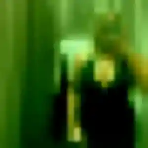 Yoshiko, 22 ans, connectée à Alès pour un rencontre japonaise