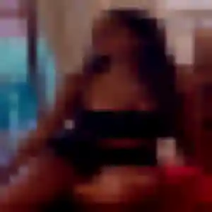 Zenaida, femme de 27 ans propose rencontre japonaise à Ambarès-et-Lagrave