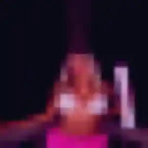 Rejoins Hee-Jin, 42 ans à Apt gratuitement