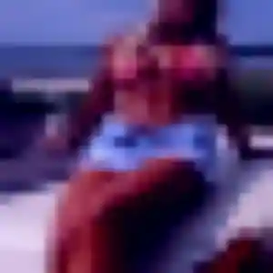 Rosa, 22 ans, dispo pour rencontre japonaise à Apt