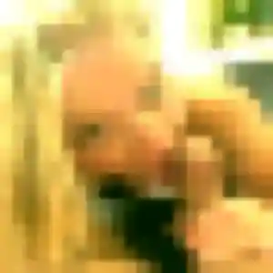 Charmante Maly, 36 ans à Arles - découvrir son profil