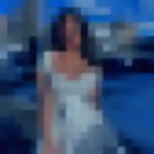 rencontre japonaise à Auriol : profil de Azusa, 23 ans - inscription gratuite