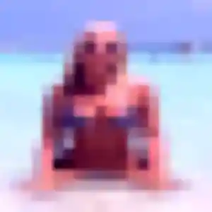 Rencontre Hee-Jin, 22 ans à Barentin gratuitement