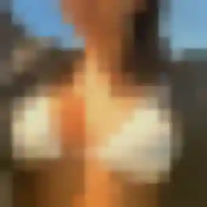 Jia, 29 ans, disponible à Beaune pour un rencontre japonaise