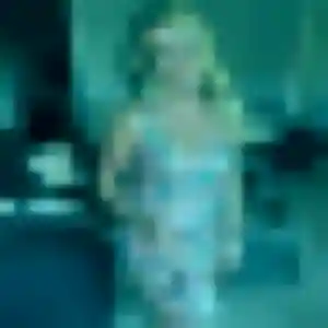 Srey (25 ans) à Cannes attend un rencontre japonaise rapidement