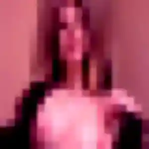 Rejoins Ha-Neul, 24 ans à Caudebec-lès-Elbeuf gratuitement