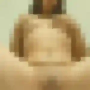 Ha-Neul, 25 ans, connectée à Cavaillon pour une rencontre coquine