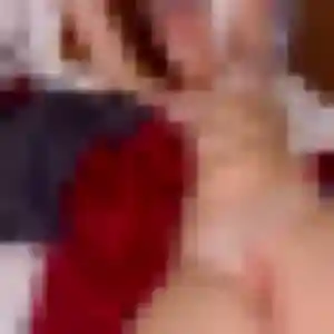 Contacte Miki, 23 ans à Challans gratuitement