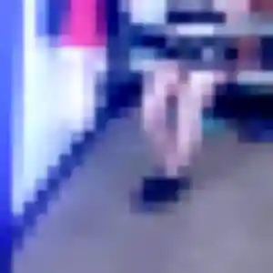 Khanh, 27 ans, connectée à Choisy-le-Roi pour un rencontre japonaise