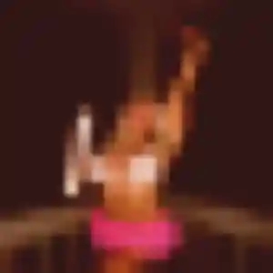 Rencontre Izumi, 25 ans à Corbeil-Essonnes en privé