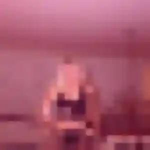 Rencontre Yuphin, 35 ans à Digne-les-Bains en privé