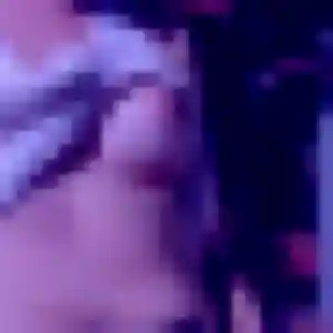 Imelda, 26 ans, en ligne à Fontenay-sous-Bois pour une rencontre coquine