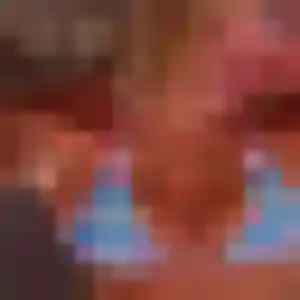 Azusa, 34 ans, en ligne à Fuveau pour un rencontre japonaise