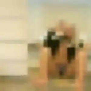 Charmante Mi-Ran, 24 ans à Garches - la contacter