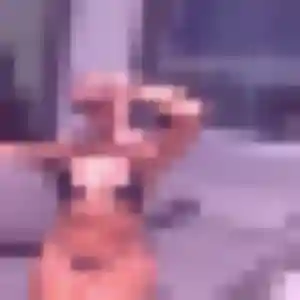 Lalita (28 ans) à Guérande attend une rencontre aujourd'hui