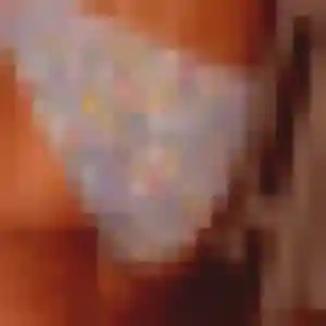 Rencontre Shiori, 27 ans à Hendaye en privé