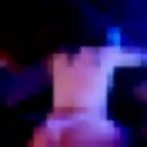 Charmante Thu, 41 ans à Hénin-Beaumont - voir sa photo