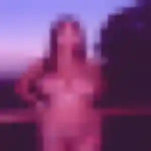 Zi, 31 ans, connectée à L'Isle-Adam pour un rencontre japonaise