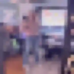 Zhen, 26 ans, veut un rencontre japonaise à La Possession