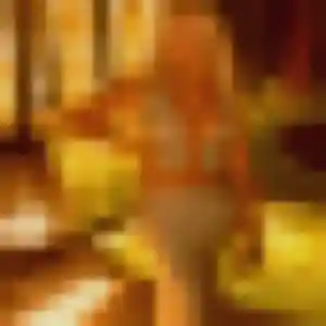 Découvre Elena, 33 ans à La Riche en privé