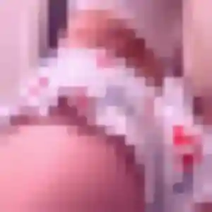 Fah, 24 ans, disponible à Le Chambon-Feugerolles pour une rencontre coquine