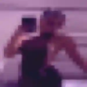 Charmante Yeon-Seo, 34 ans à Le Luc - la contacter