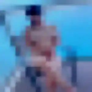 Ji-Hye, 29 ans, connectée à Le Taillan-Médoc pour un rencontre japonaise