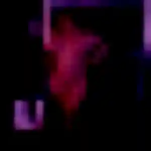 Hong, 32 ans, connectée à Les Clayes-sous-Bois pour une rencontre coquine