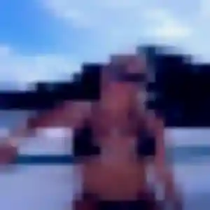 Rencontre Xi, 34 ans à Les Ponts-de-Cé gratuitement