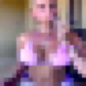 Hee-Jin (32 ans) à Lormont cherche un rencontre japonaise aujourd'hui