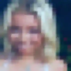 Naomi de Lyon, 23 ans - rencontre japonaise discret