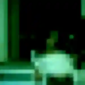 Rejoins Feng, 23 ans à Maromme en privé