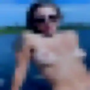 Photo sexy de So-Min, 32 ans à Meyzieu - plan discret