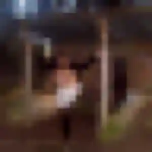 Photo exclusive de Phuong, 25 ans à Mondeville - plan discret