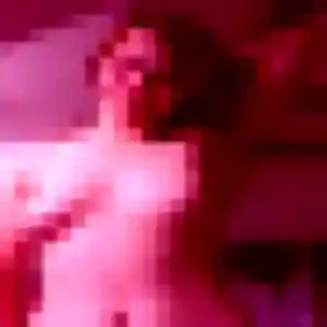 Manami, 31 ans, connectée à Montargis pour un rencontre japonaise