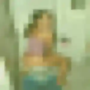 Rencontre Lian, 23 ans à Montceau-les-Mines en privé