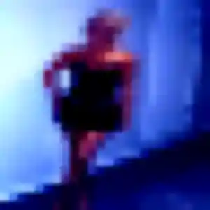 Belle Noemi, 22 ans à Montigny-lès-Cormeilles - la contacter