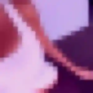 Truc, 30 ans, connectée à Orange pour un rencontre japonaise