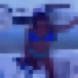 Nina (40 ans) à Pontarlier attend un rencontre japonaise ce soir