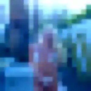 Rosalinda, 27 ans, en ligne à Pontivy pour un rencontre japonaise