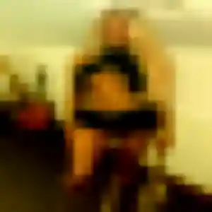 Photo exclusive de Maly, 31 ans à Quimper - plan discret