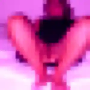 Queen (36 ans) à Raismes attend un rencontre japonaise ce soir