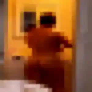 Eun-Ji, 25 ans, en ligne à Saint-Claude pour une rencontre coquine