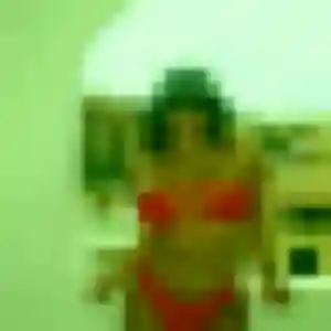 Jolie Hikari, 32 ans à Saint-Claude - voir sa photo