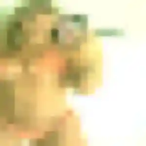 Eriko de Saint-Just-Saint-Rambert, 30 ans - rencontre japonaise sans lendemain