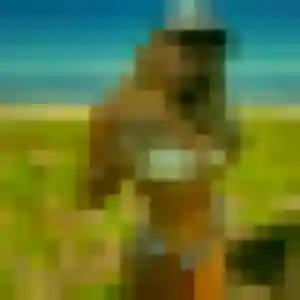 Dina, 22 ans, cherche un rencontre japonaise à Saint-Lô