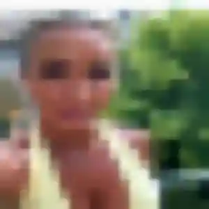 Photo privée de Giang, 42 ans à Saint-Martin-de-Crau - rencontre sans lendemain