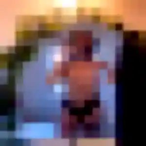 Photo exclusive de Flora, 45 ans à Saint-Ouen-sur-Seine - plan discret