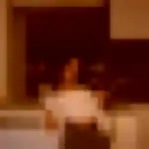 Porn, 24 ans, connectée à Saint-Priest pour un rencontre japonaise