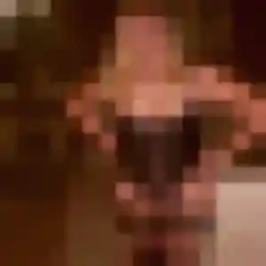 Sexy Bopha, 22 ans à Versailles - voir sa photo